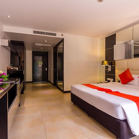 Nova Platinum Hotel Pattaya Exterior foto