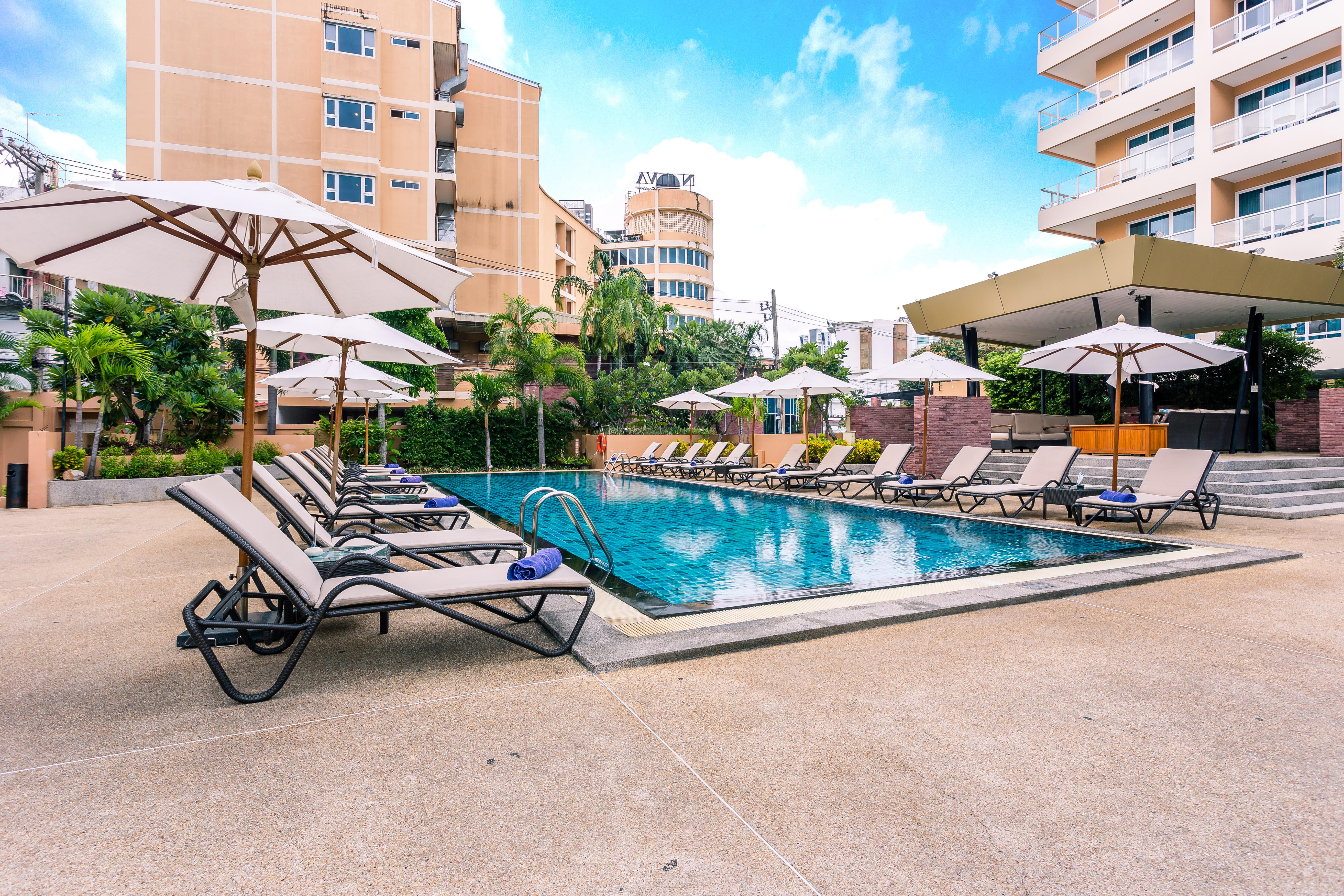 Nova Platinum Hotel Pattaya Exterior foto