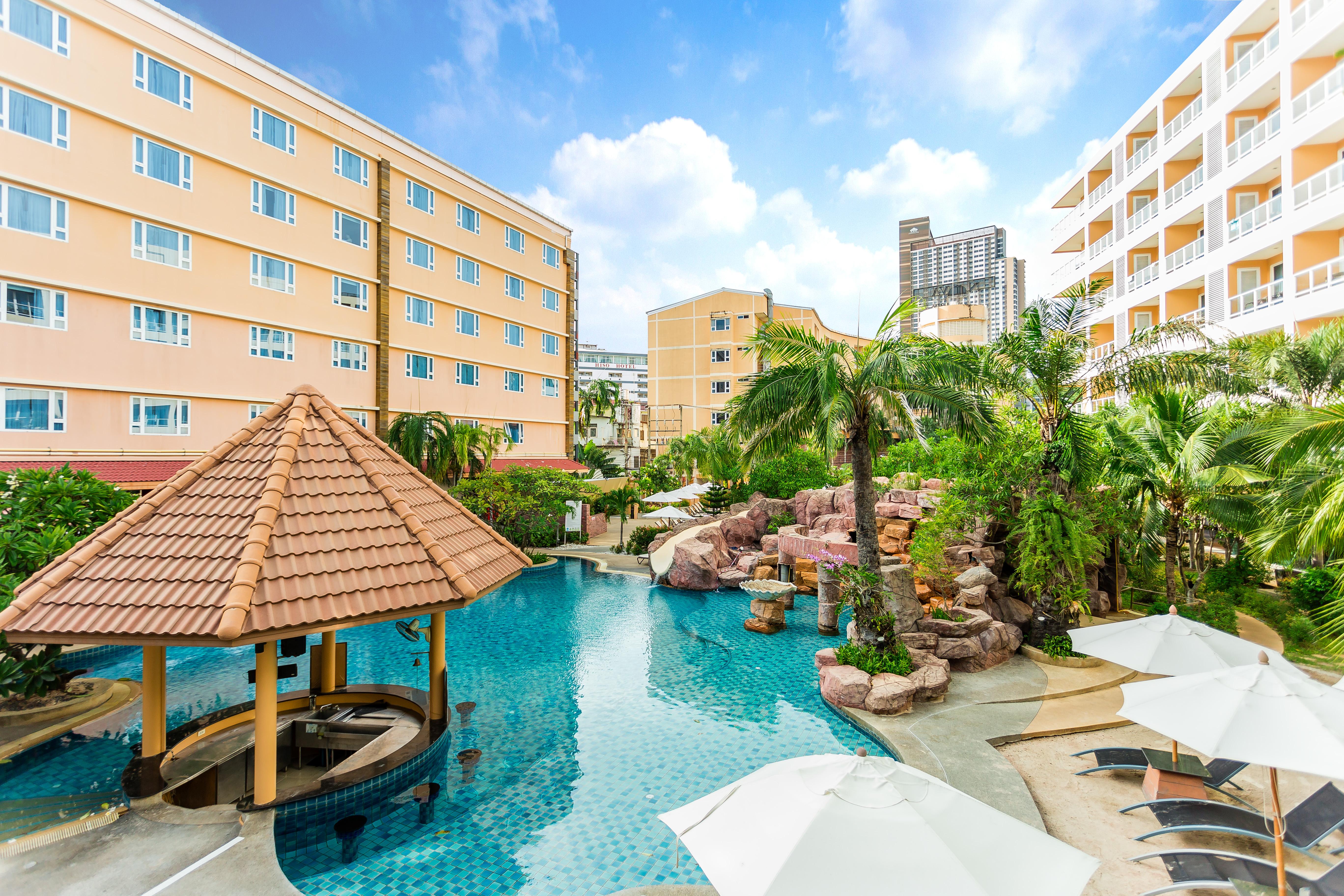 Nova Platinum Hotel Pattaya Exterior foto