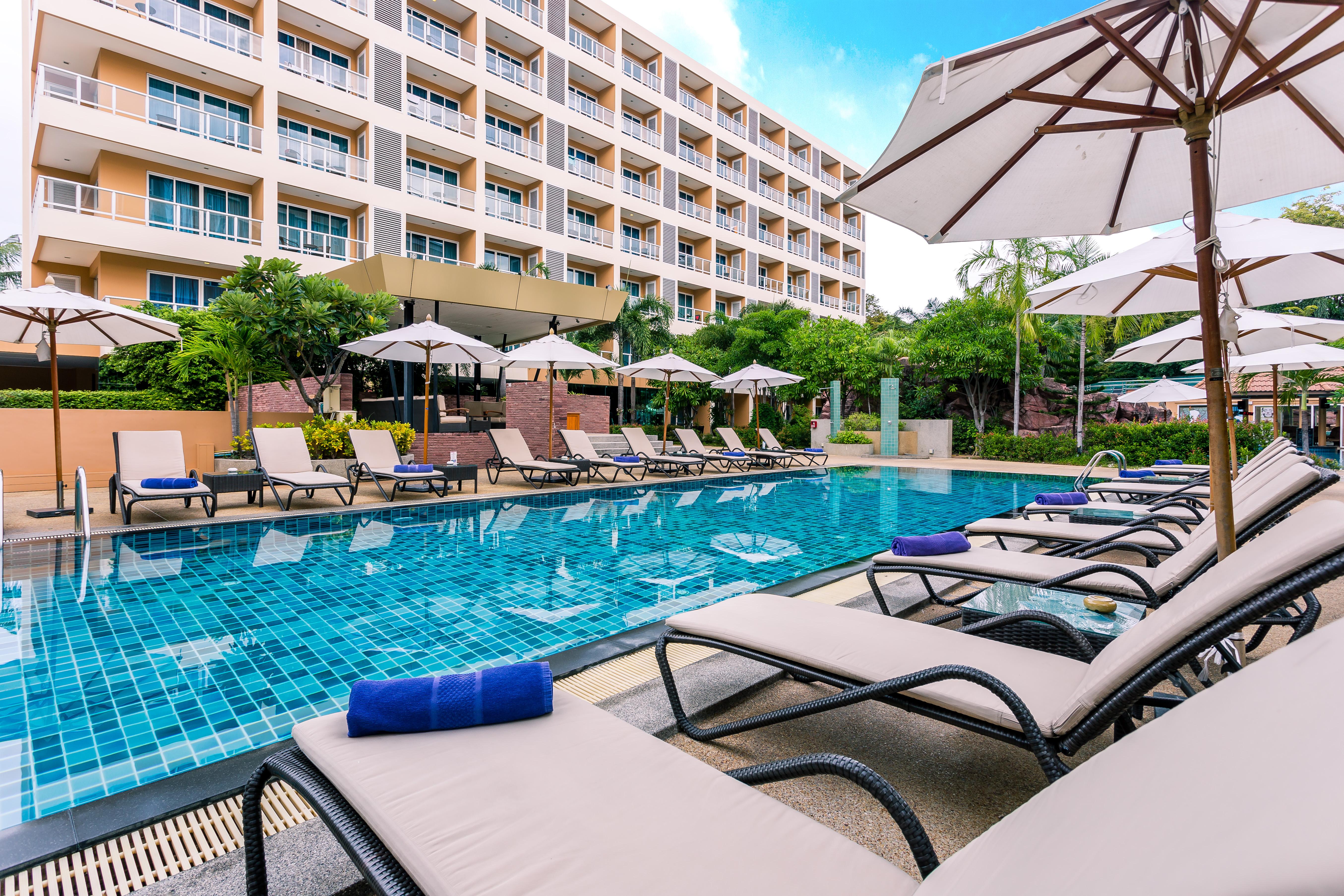 Nova Platinum Hotel Pattaya Exterior foto