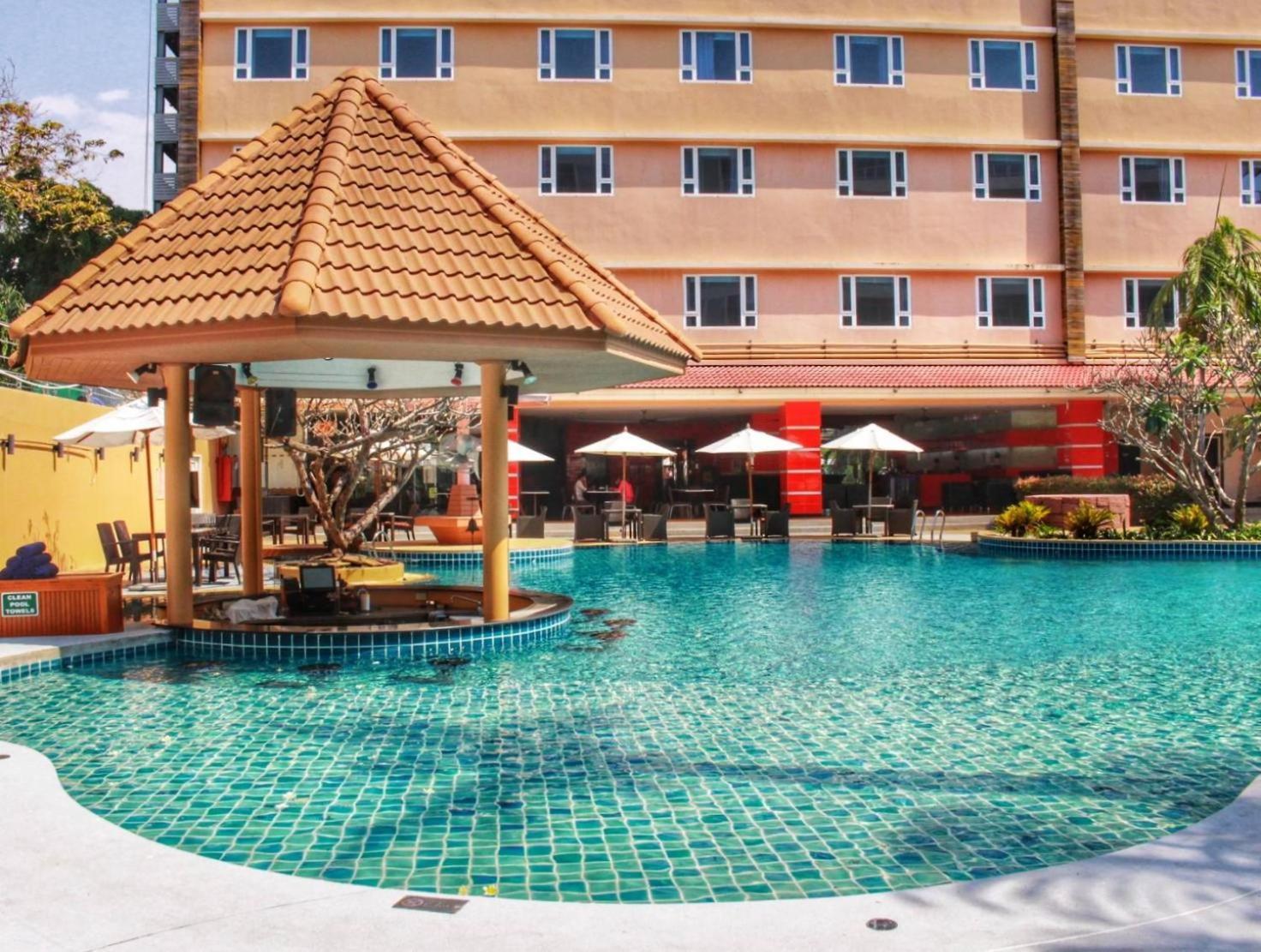Nova Platinum Hotel Pattaya Exterior foto